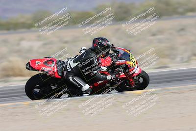 media/Jan-15-2026-Racers Edge (Thu) [[dfebeb70ab]]/2-A Group/Session 3 (Turn 15 Inside Pans)/